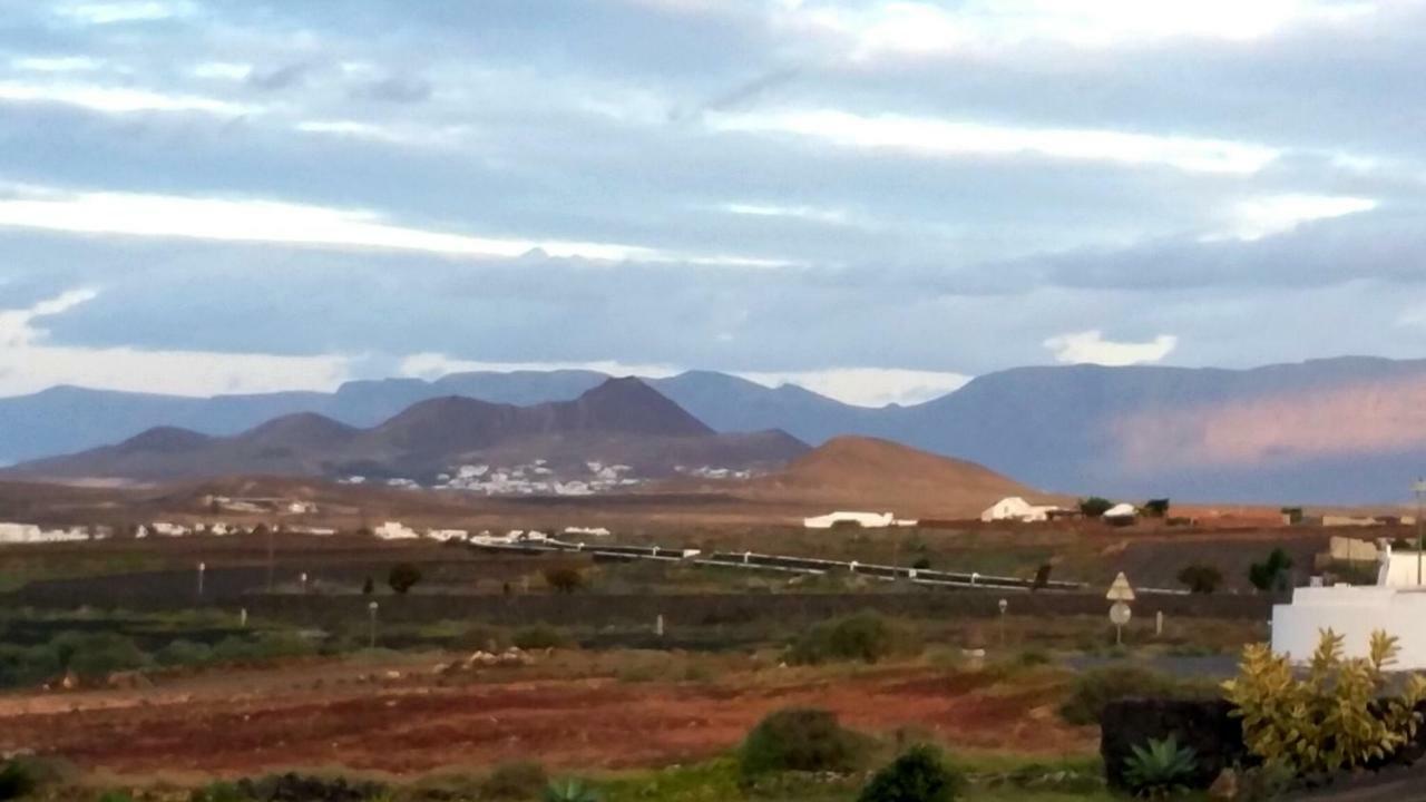 Casa Candela Tinajo Bagian luar foto